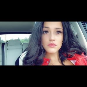 Meet your Posher, Brianna